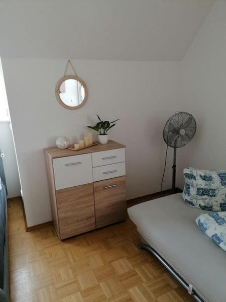 Charlotte Sonnenschein Apartment *